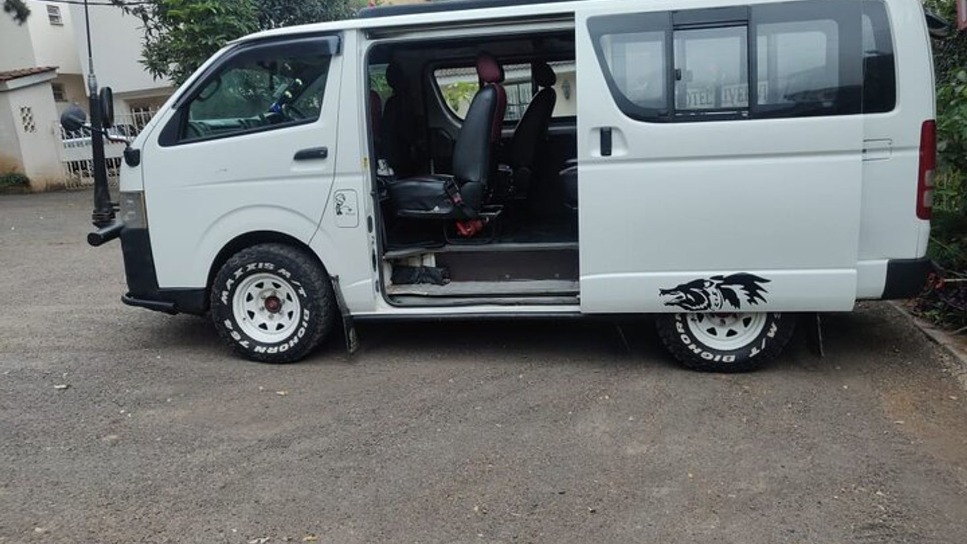 บริการรับส่งสนามบินส่วนตัวในมอมบาซา