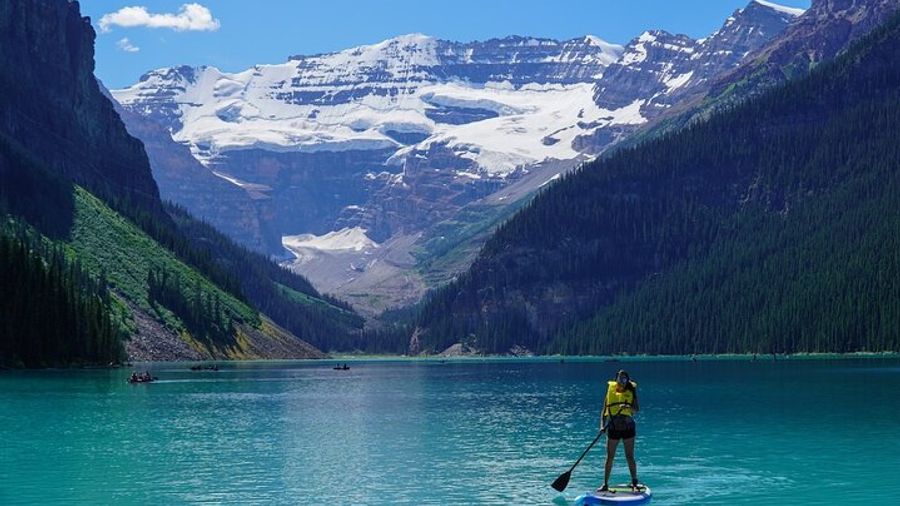 Banff Half-Day Lake Louise and Moraine Lake Tour