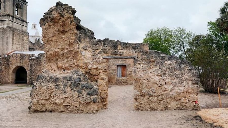 San Antonio Small-Group Tour: Missions Only or City and Missions