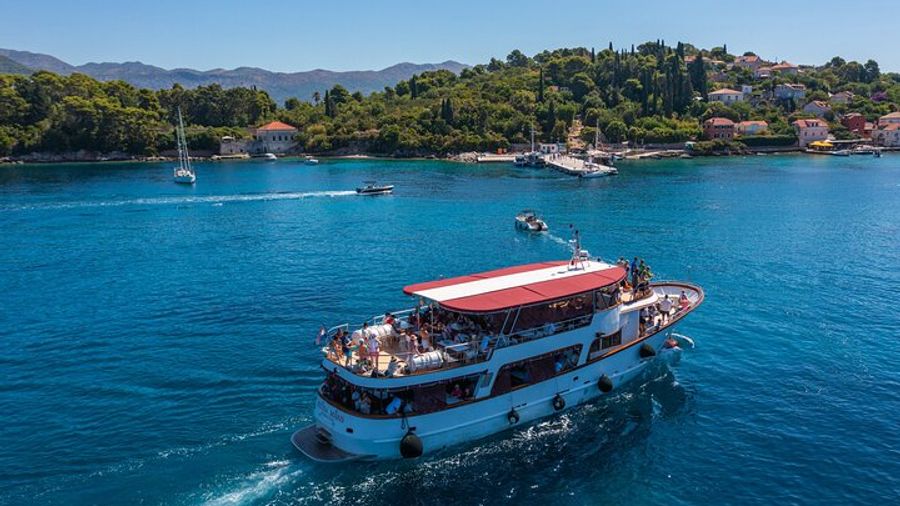 Elaphite Islands Cruise with Lunch