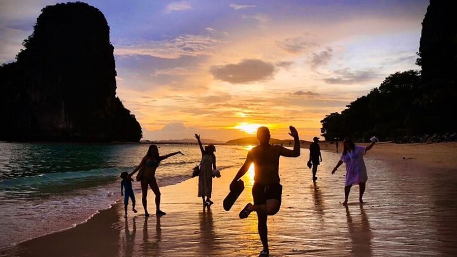 Ao Nang Private Four Island Sunset and Bioluminescence Tour