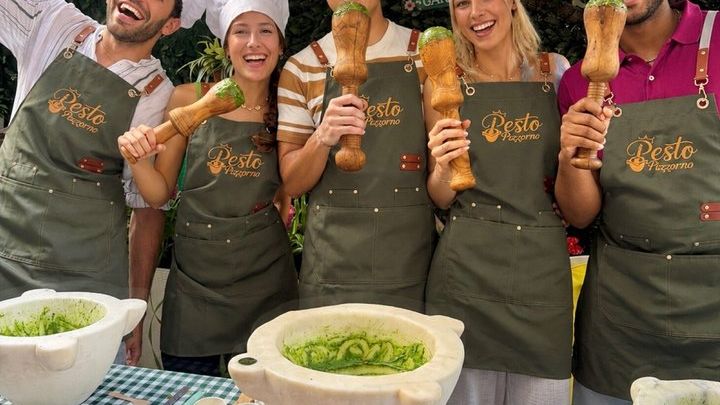 Mortar pesto lesson with World Champion and local Menu