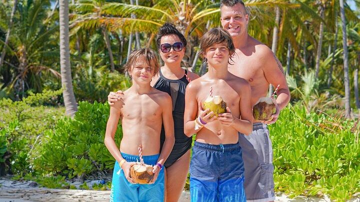 Punta Cana Private Catamaran Tour and Seafood Lunch