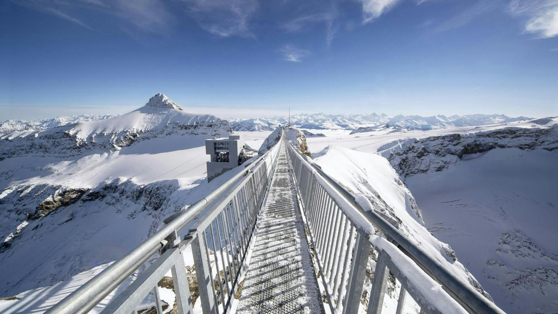 Full-day tour to Glacier 3000 and Montreux from Geneva