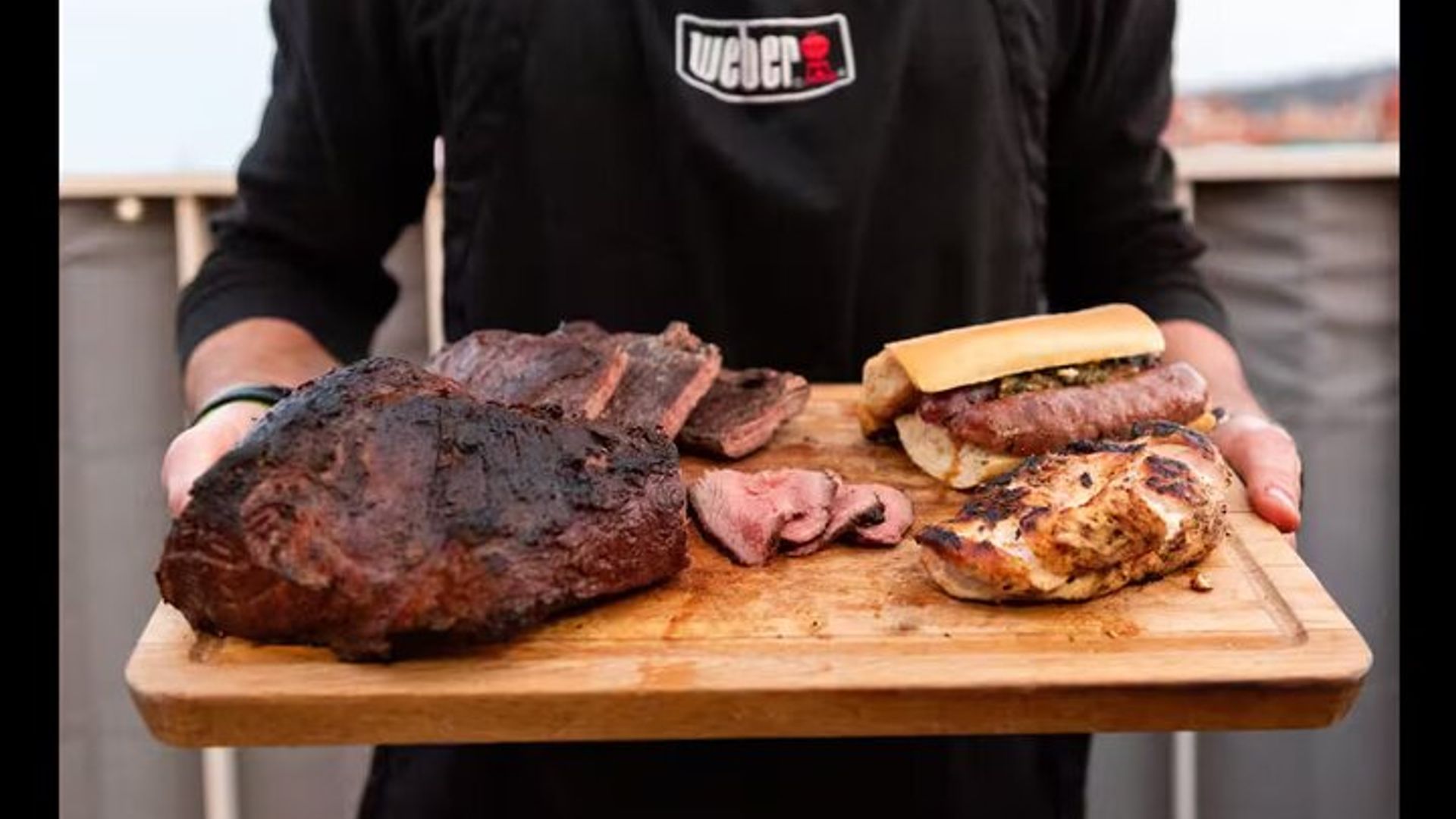 Barbecue in a penthouse in the center of Barcelona with a chef