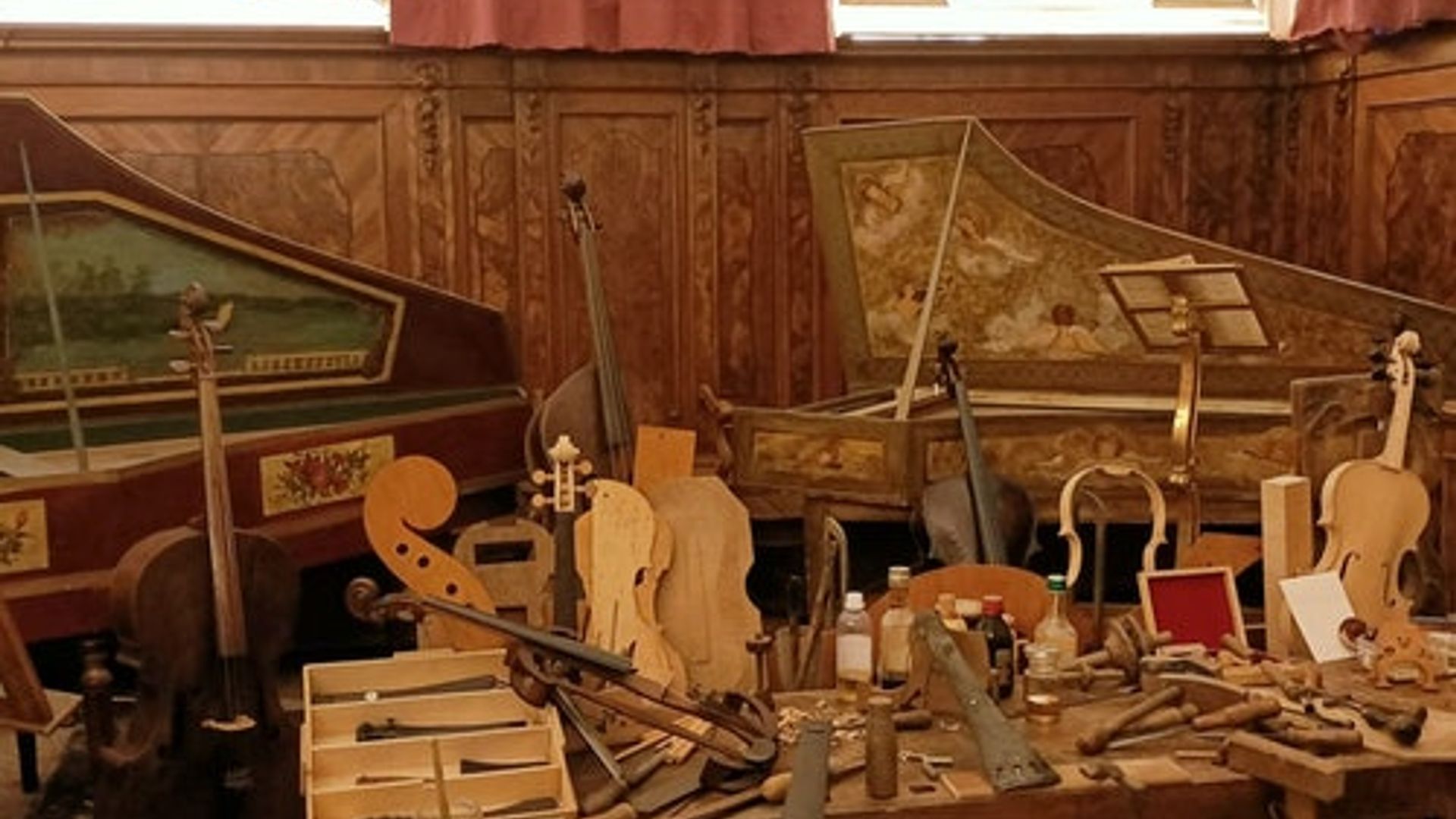 Venice: Classical Concert by Interpreti Veneziani + Music Museum & Audio Guide