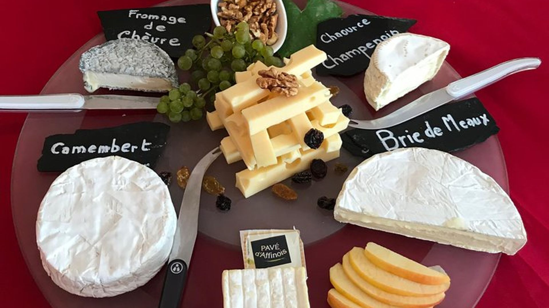 Excursion d'une journée au Champagne au départ de Paris avec 8 dégustations et déjeuner