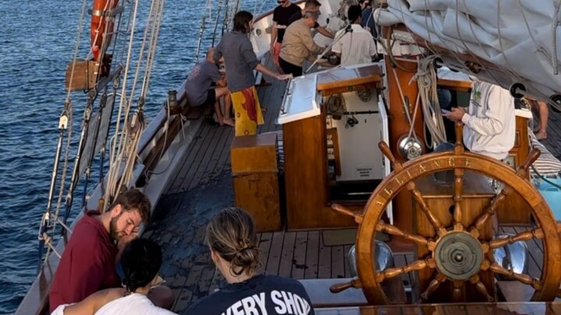 Marseille Sunset Cruise With Buffet Dinner