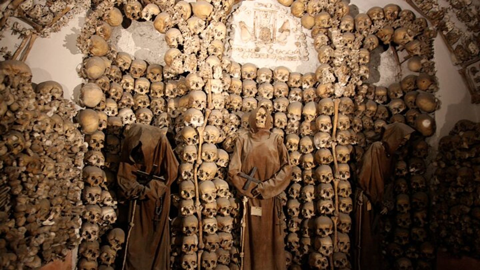 Roman Catacombs and Capuchin Crypt Skip-the-Line Guided Tour