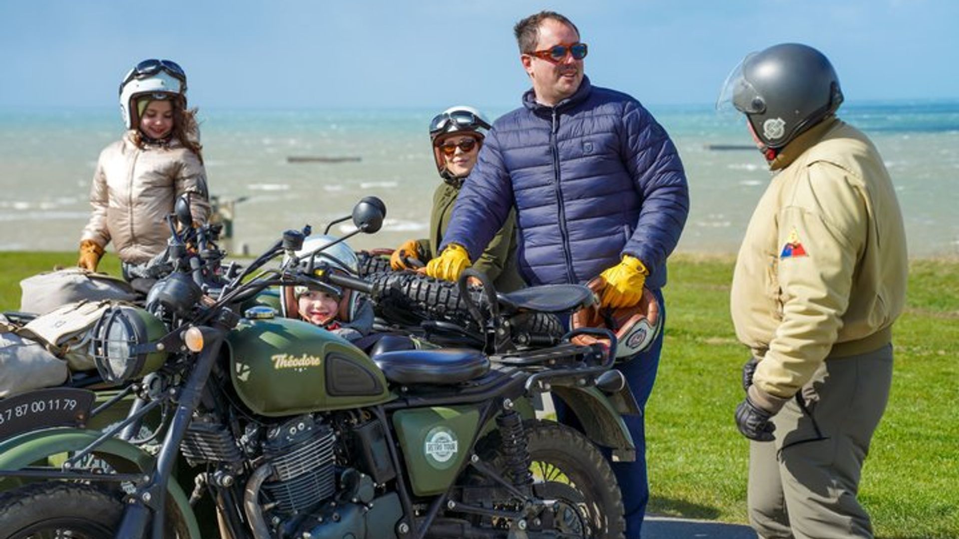 Excursion de 2h à 6h en side-car sur les plages du Débarquement
