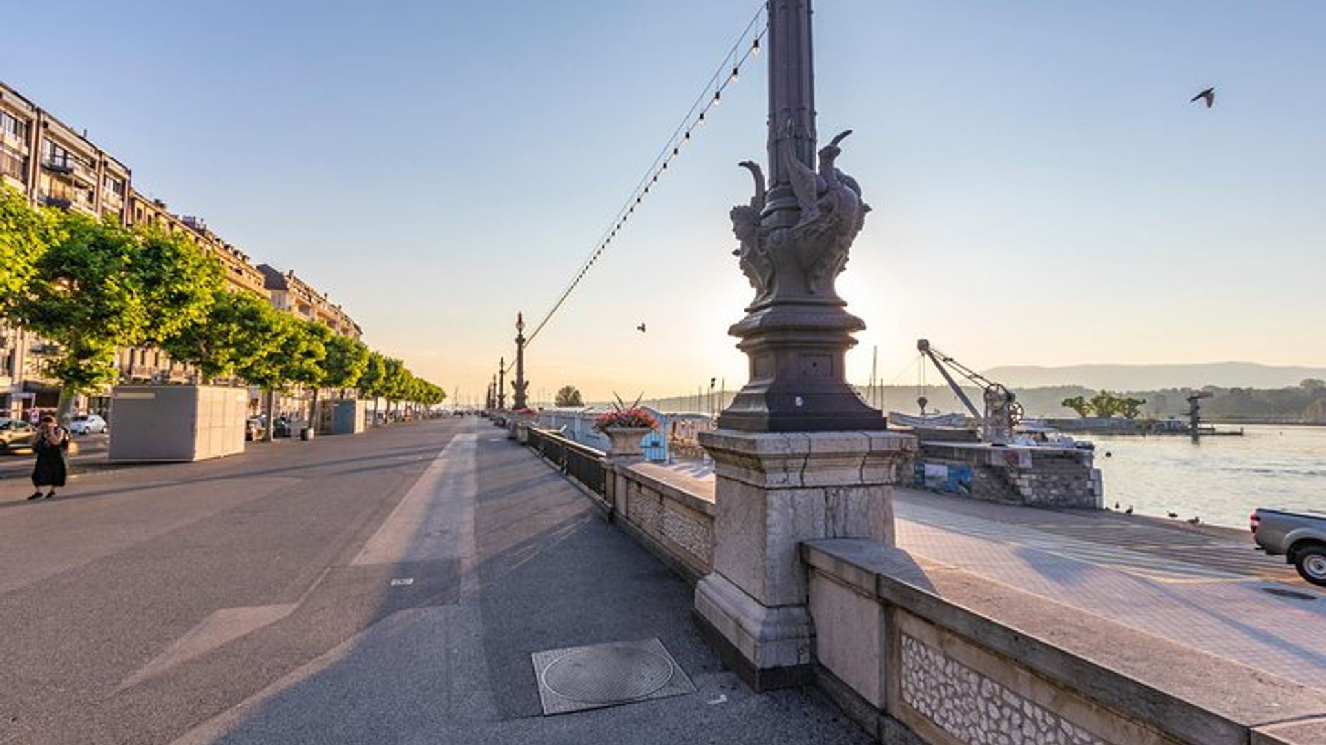 Short and Private Introduction to Geneva Walking Tour