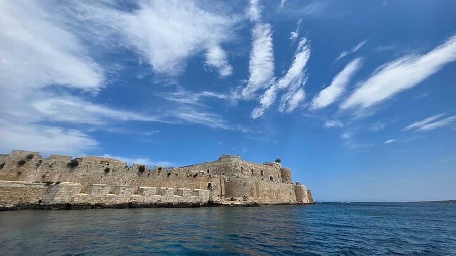 Syracuse Ortigia Island Sea Caves and Plemmirio Boat Tour