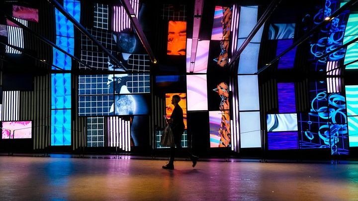 Montreal Underground City and Downtown Tour