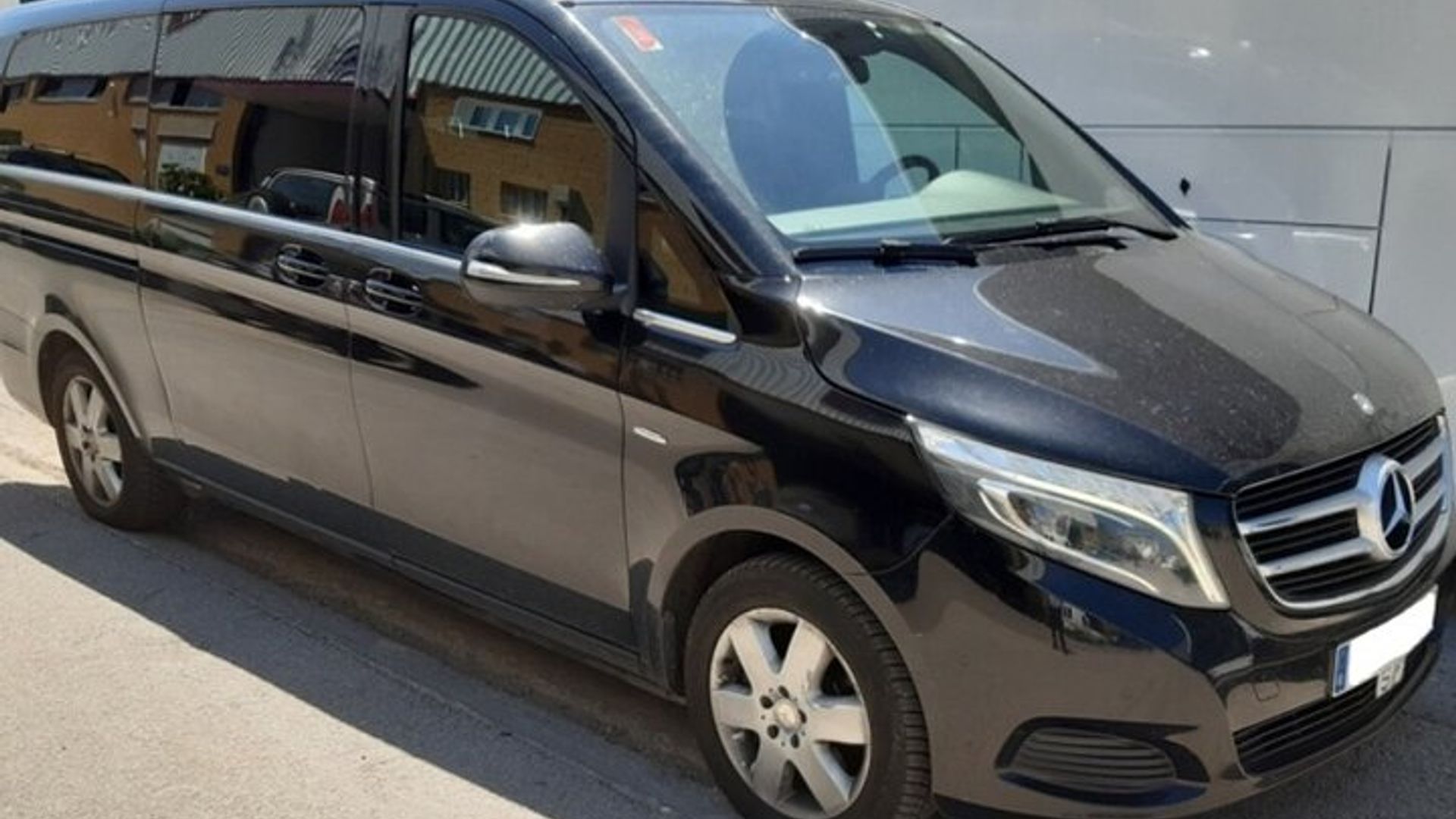 Private Transfer from Biarritz to Laguardia city