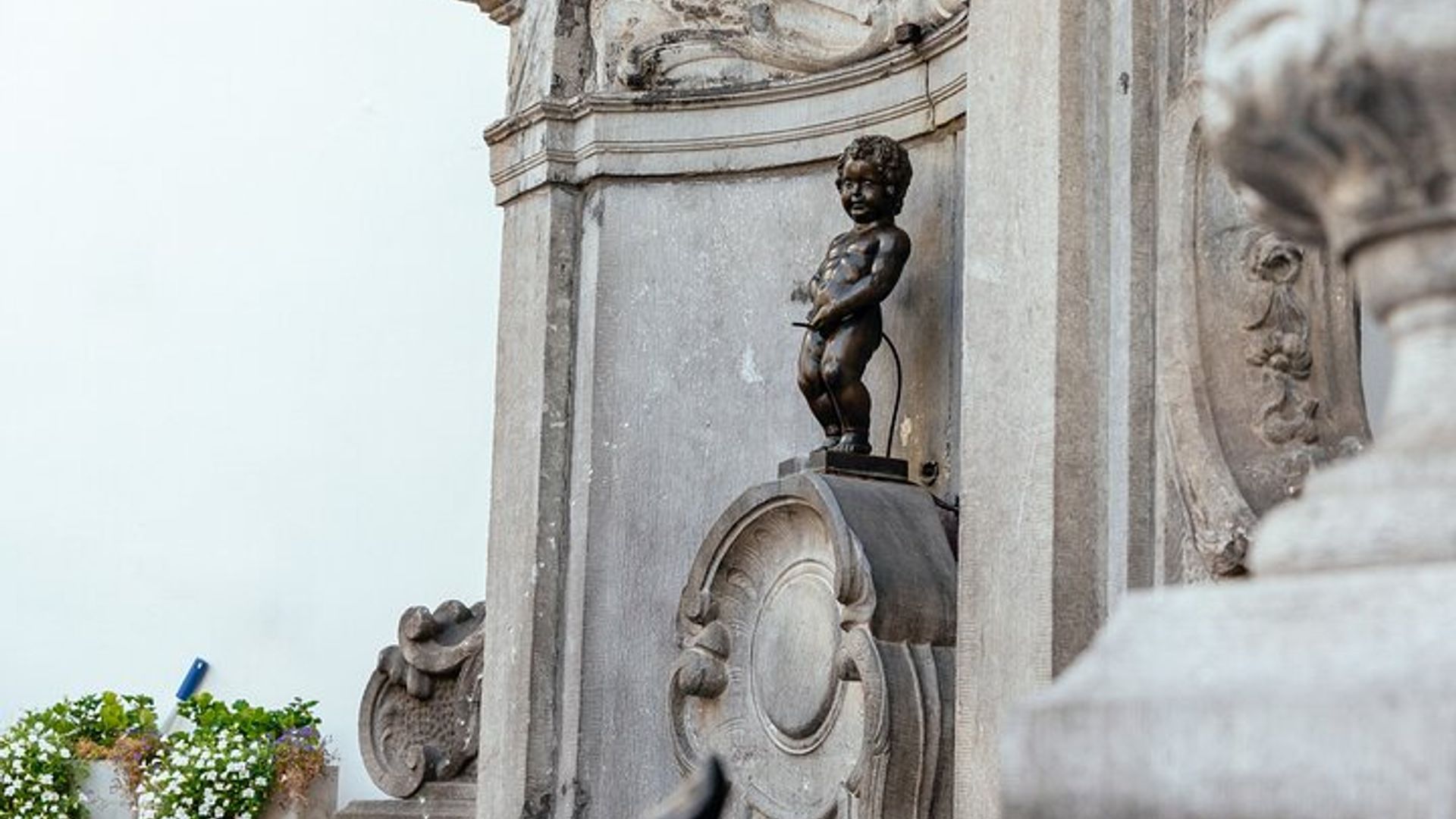 Brussels Private Custom Highlights & Hidden Gems Walking Tour