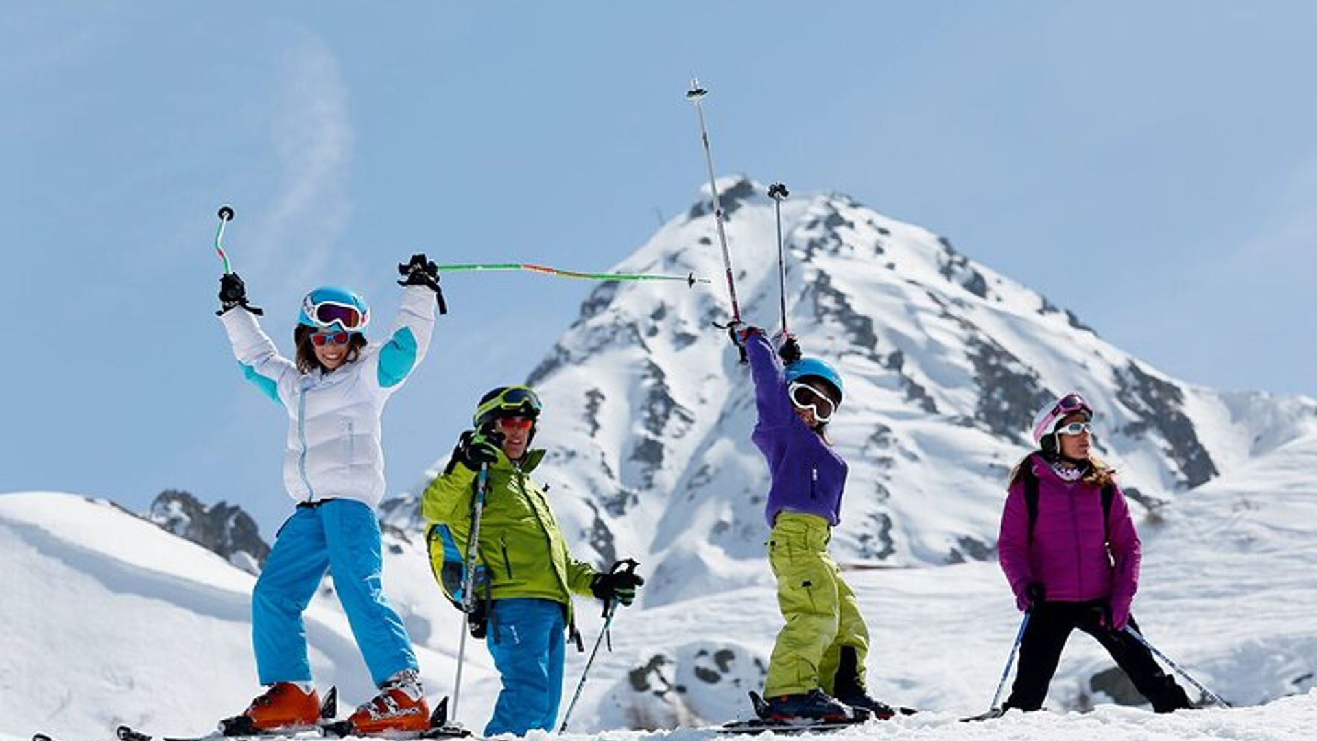 Full Day Winter Holiday Tour in French Alps
