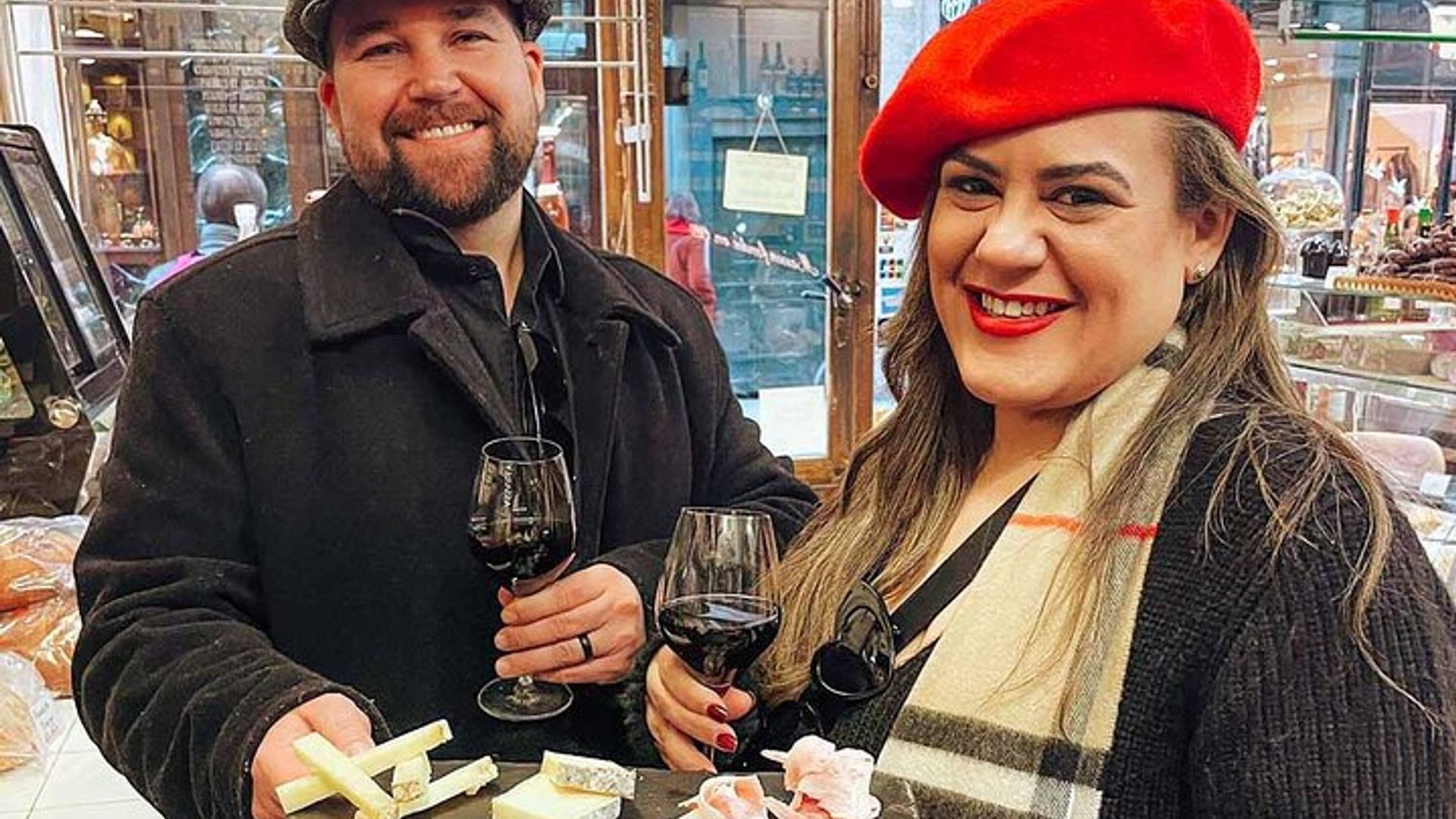 Paris: Le Marais Small-Group Food and Wine Tasting Tour