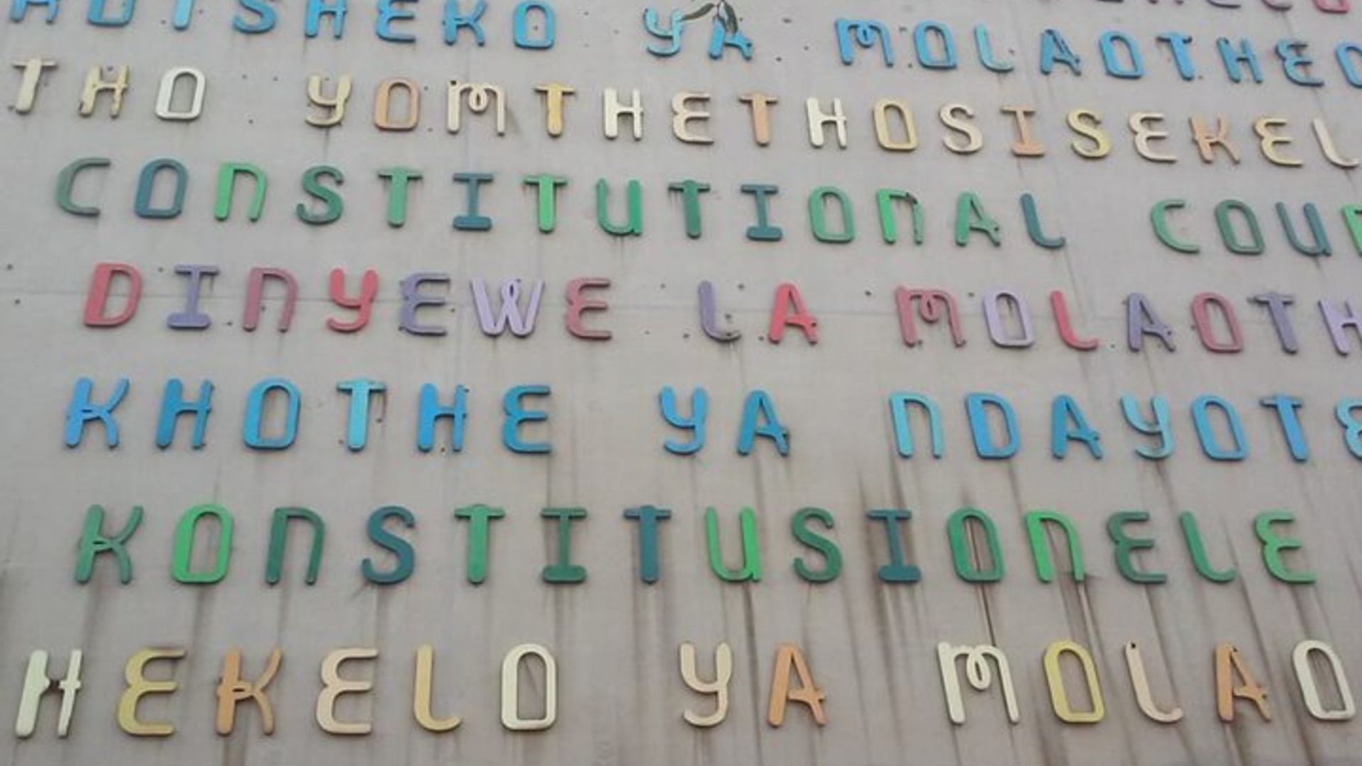 Soweto, Johannesburg hamwe na muzehe ya apartheid basangiye ingendo