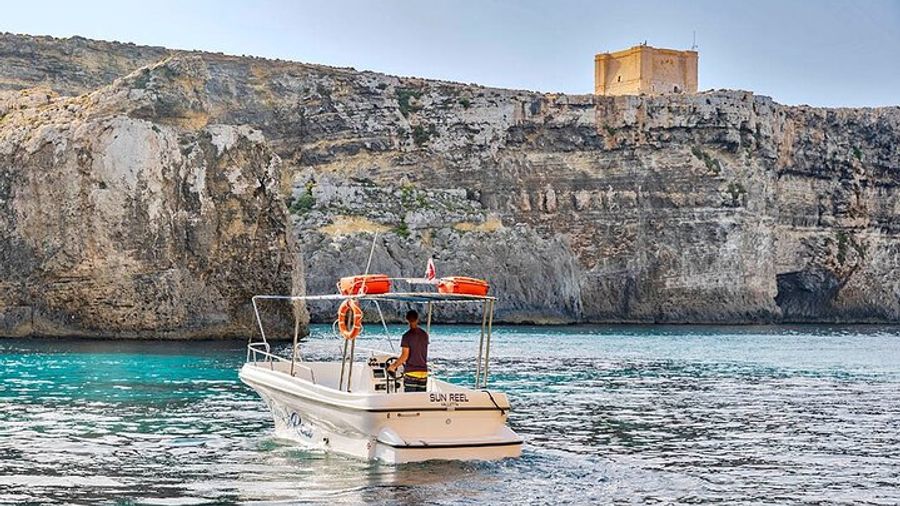Malta: Blue Lagoon, Comino, and Gozo Private Boat Tour