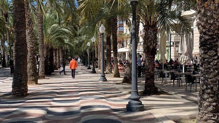 Alicante Group Day Trip from Benidorm or Albir