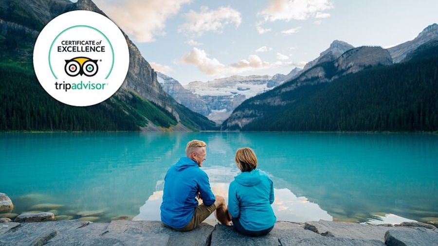 Banff Moraine Lake and Lake Louise Sunset and Wildlife Tour