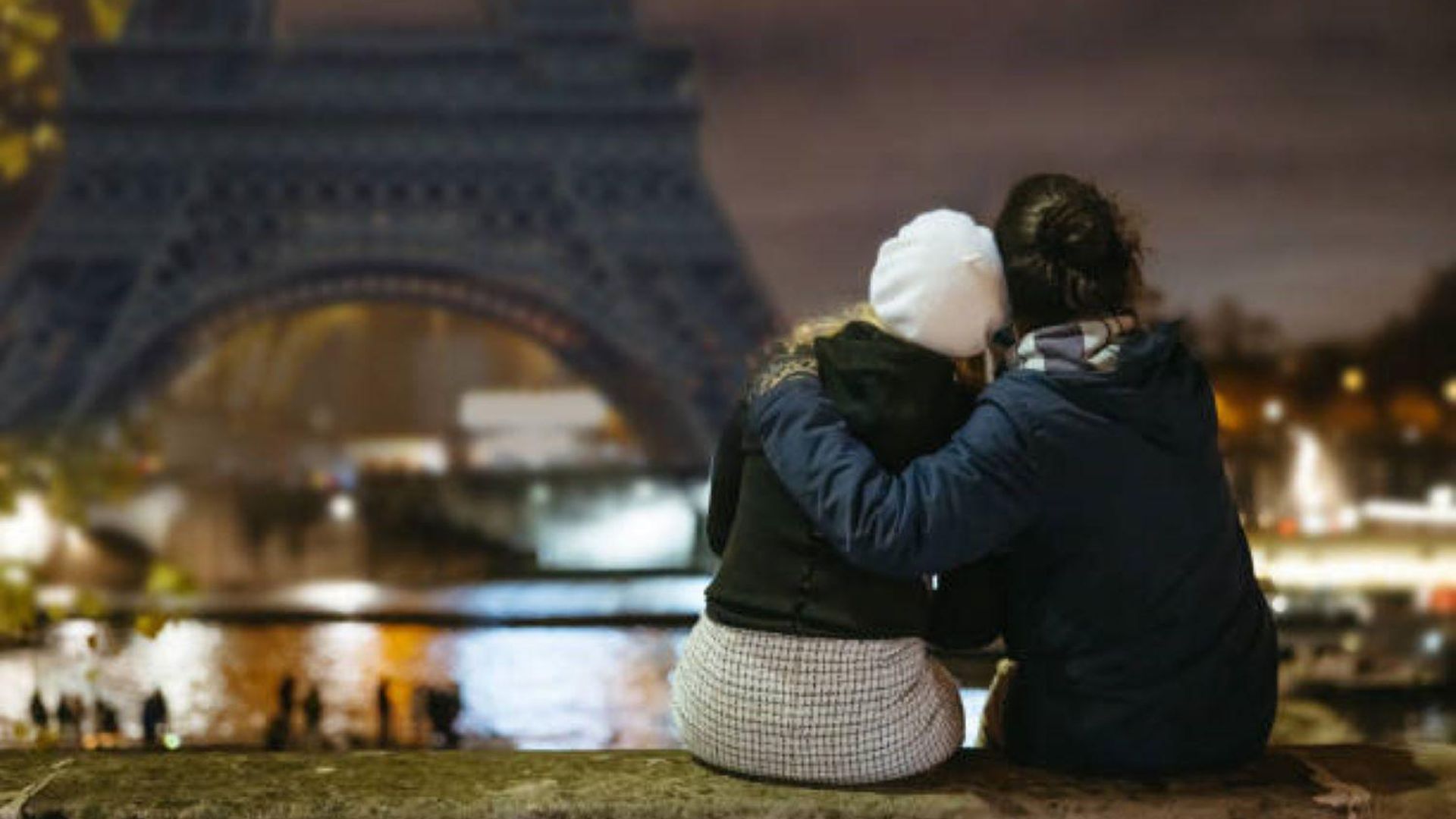 Paris: Dinner Cruise, Moulin Rouge Cabaret & Eiffel Tower