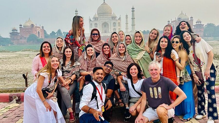 All-Inclusive Taj Mahal, Agra Fort & Baby Taj Tour from Delhi