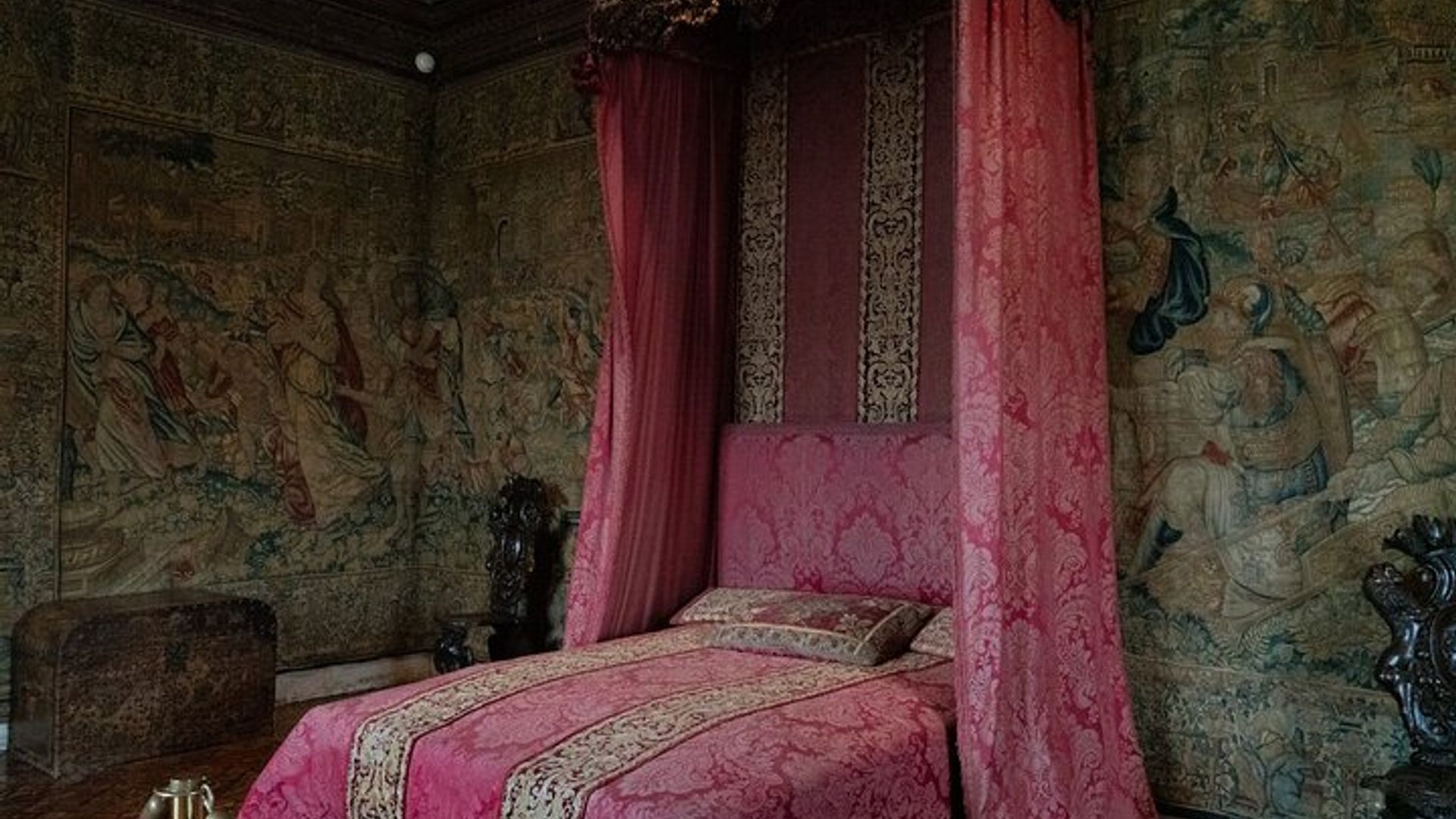 Visite privée des châteaux de la Loire au départ de Paris en minivan