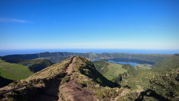 Ponta Delgada Private Half-Day Sete Cidades 4WD Tour