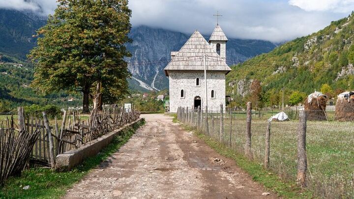 Tirana Small-Group Shkoder, Theth, Blue Eye Tour