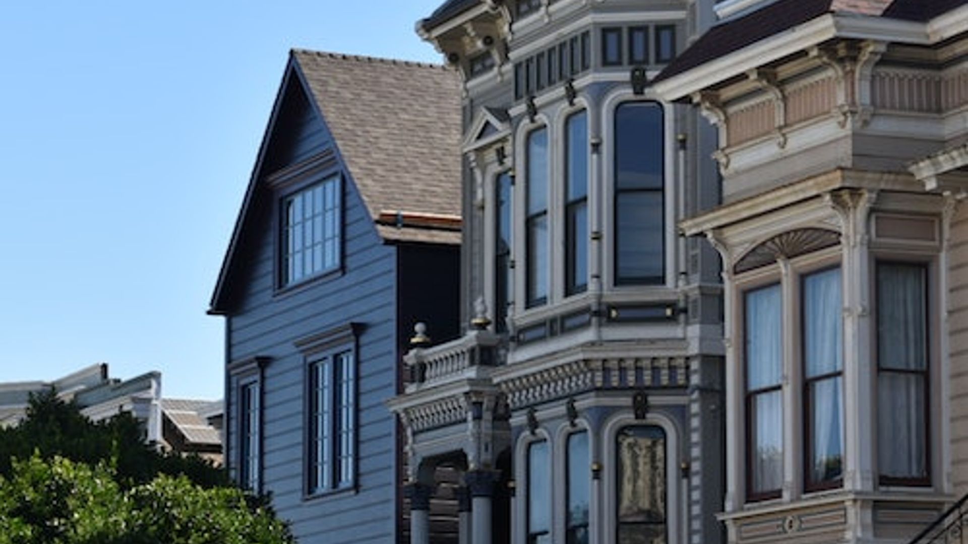 San Francisco: Mission District Walking Tour image 2