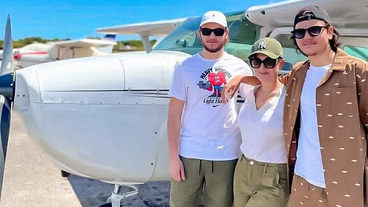 Miami Private Tour: South Beach Flight with Drinks
