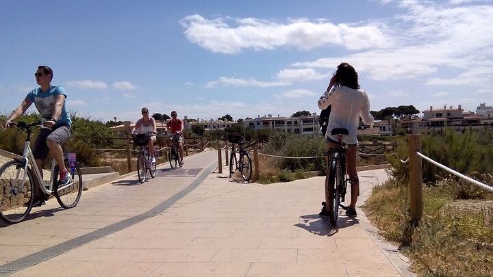 Palma de Mallorca Easy Bike Tour (Small Groups)