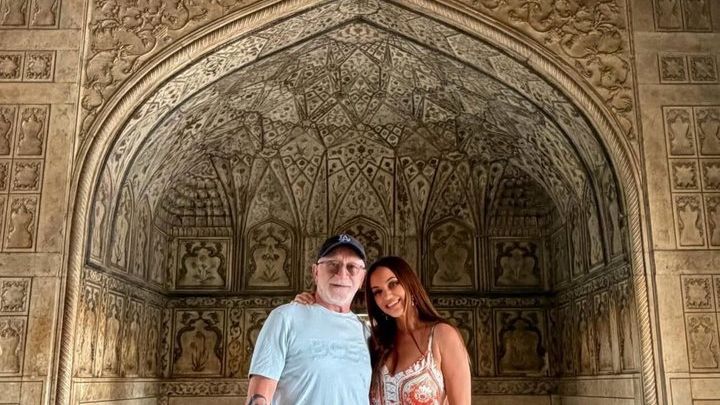 Agra Taj Mahal Private Sunrise Day Tour From Delhi