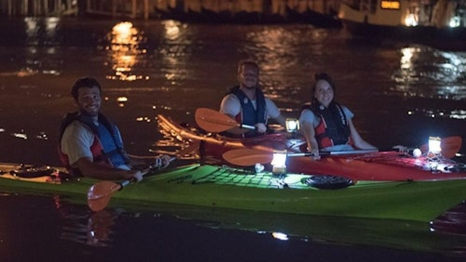 Venice: Guided Sunset Kayak Tour