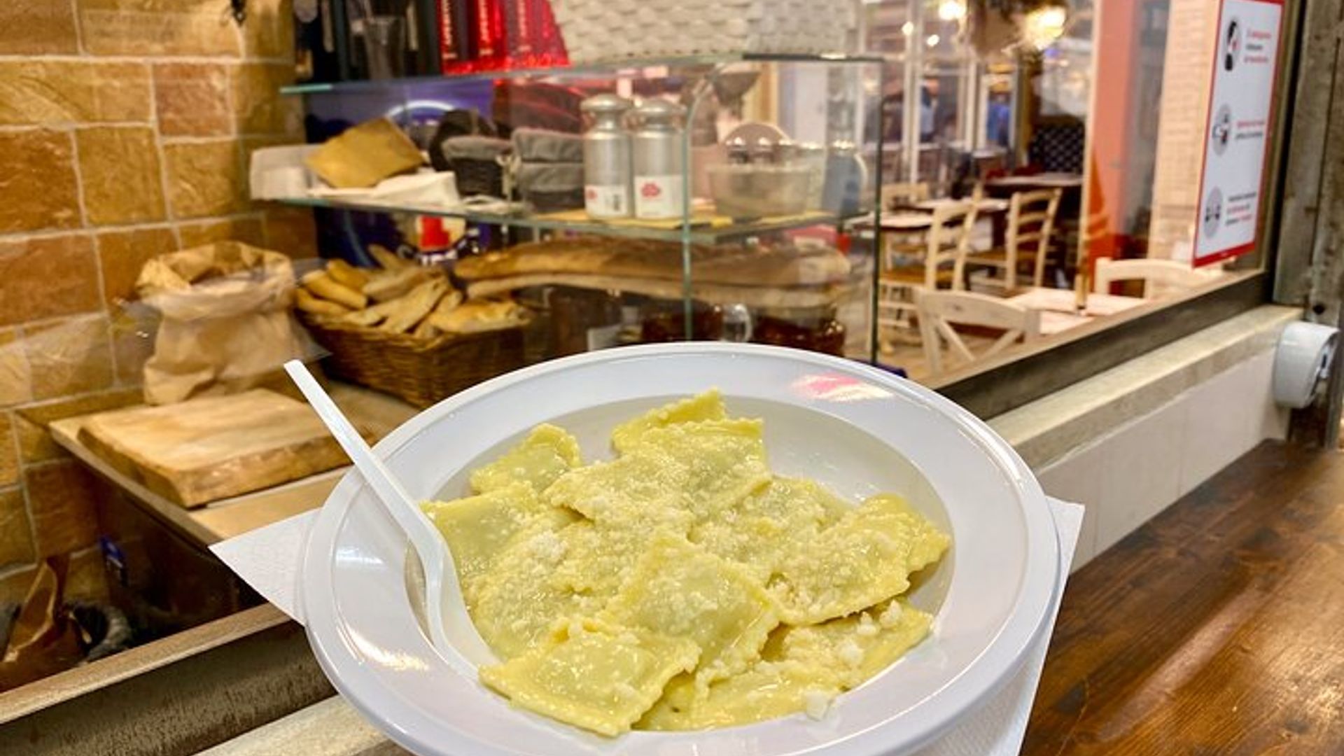 Visite à pied en petit groupe avec dégustation de street food à Florence