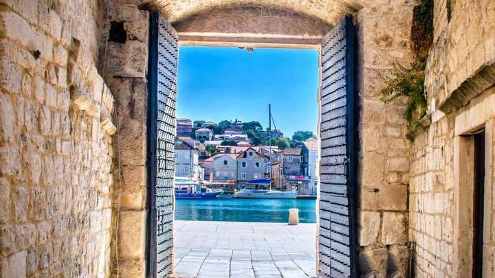 Split and Trogir Small Group Tour Designed for Cruise Travelers