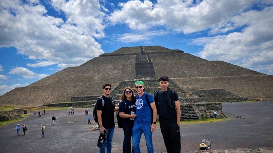 Teotihuacan: Guided Tour With Transfers From Mexico City