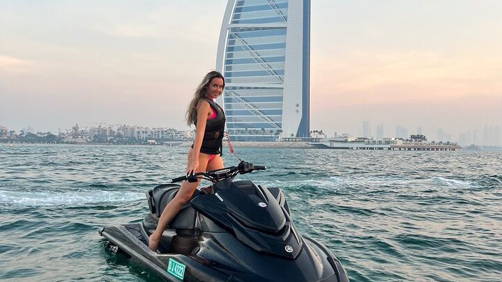 Exclusive 30 Mins Jet Ski Adventure - Burj Al Arab