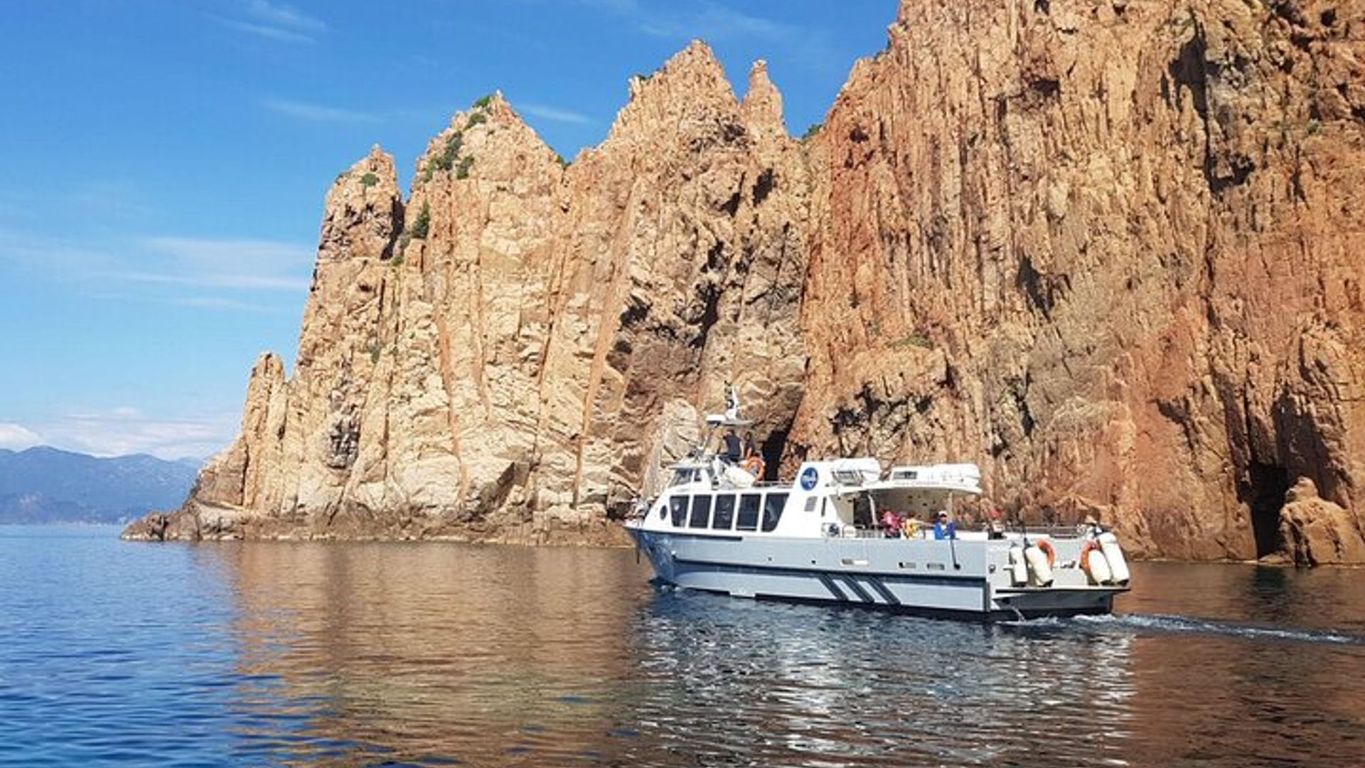 From Sagone/Cargèse: Scandola Calanques Piana Girolata Baignade