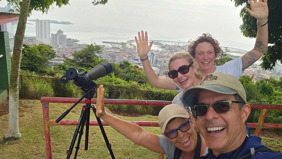 Ancon Hill: Sunrise Walking Tour From Panama City