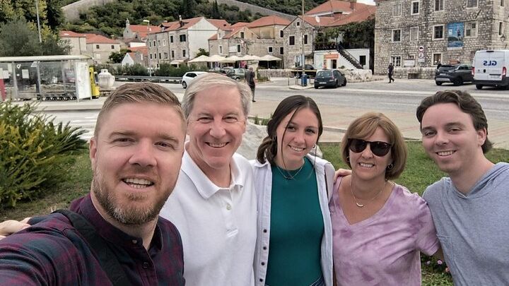 Dubrovnik to Split Private Door-to-Door Transfer (up to Eight)