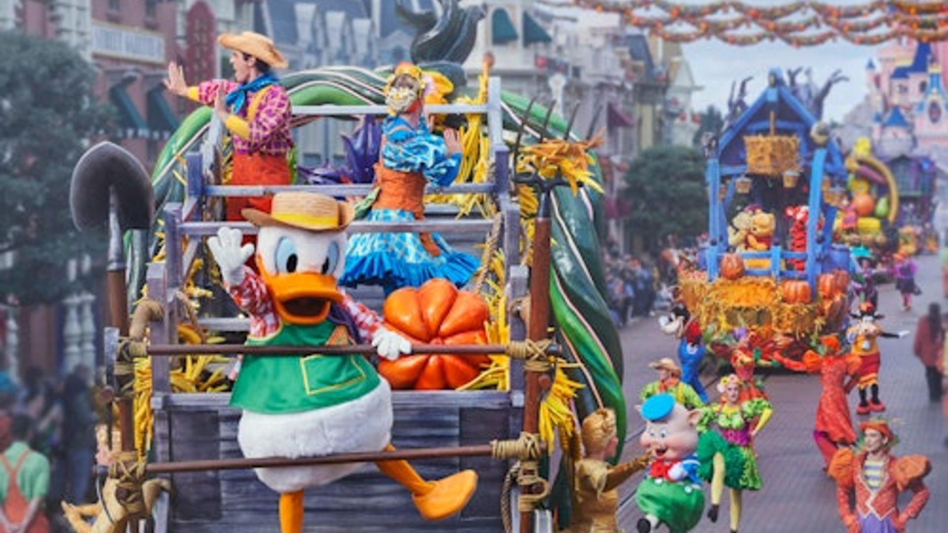 Disneyland® Paris: 1-Day 2-Park Ticket