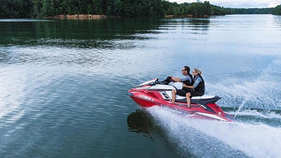 Cabra Corral Dam for Adrenaline Junkies: Banana Boat & Jet Ski