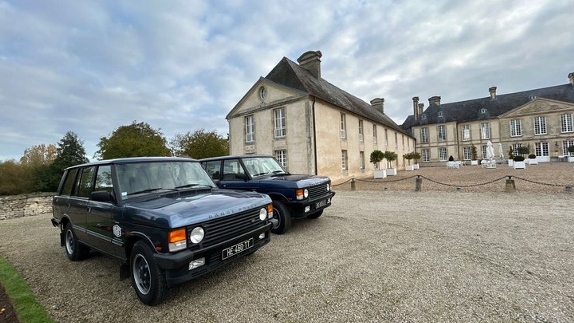 Von Caen Bayeux D-Day und Food Tasting Tour mit Range Rover