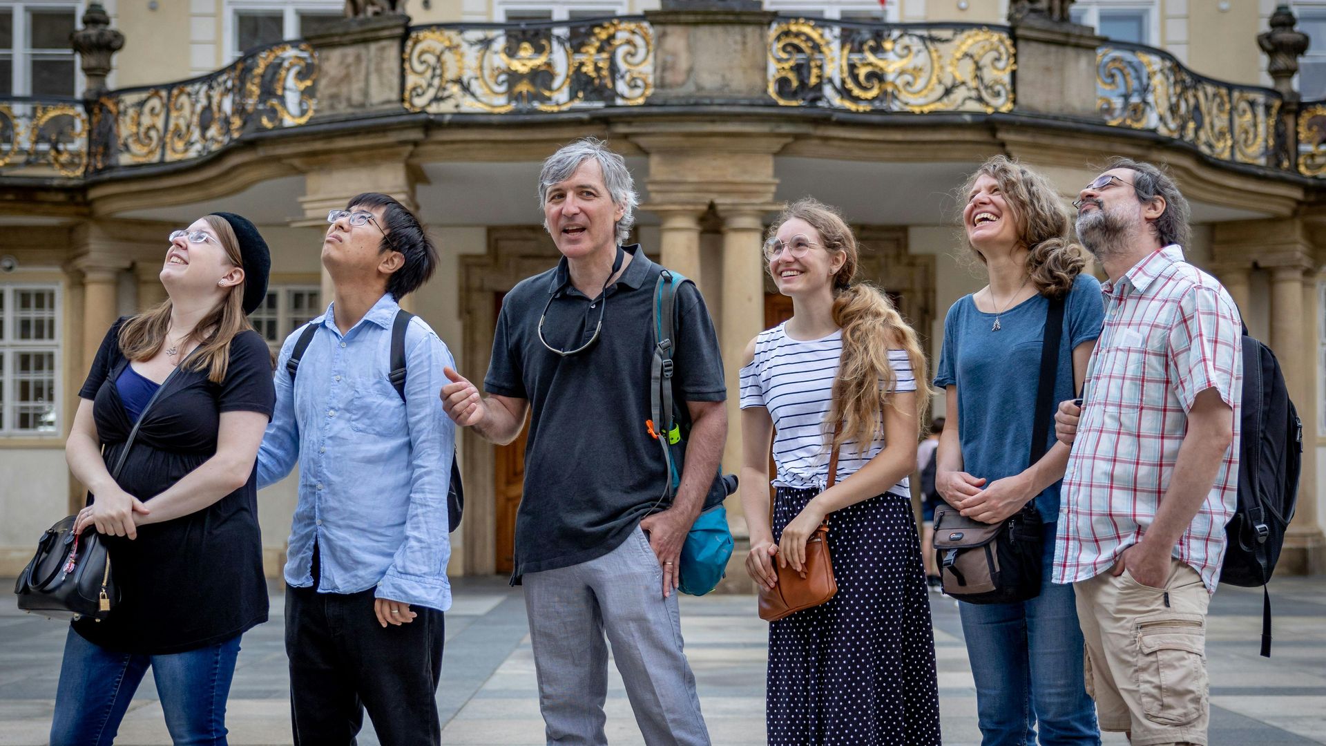 Prague Castle and Royal District: Guided Tour with a Historian
