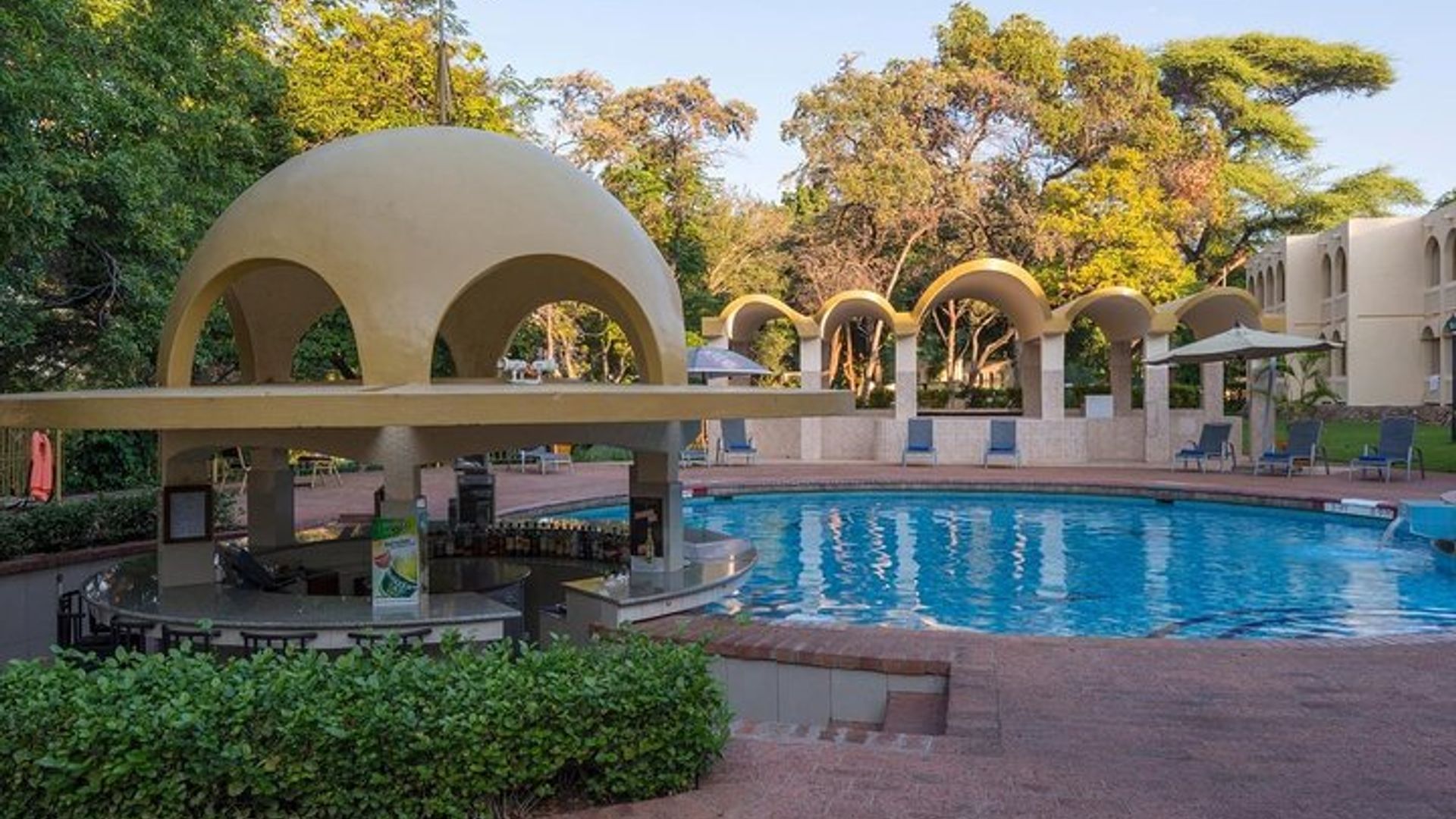 4 Days / 3 Nights Rainbow Hotel Package