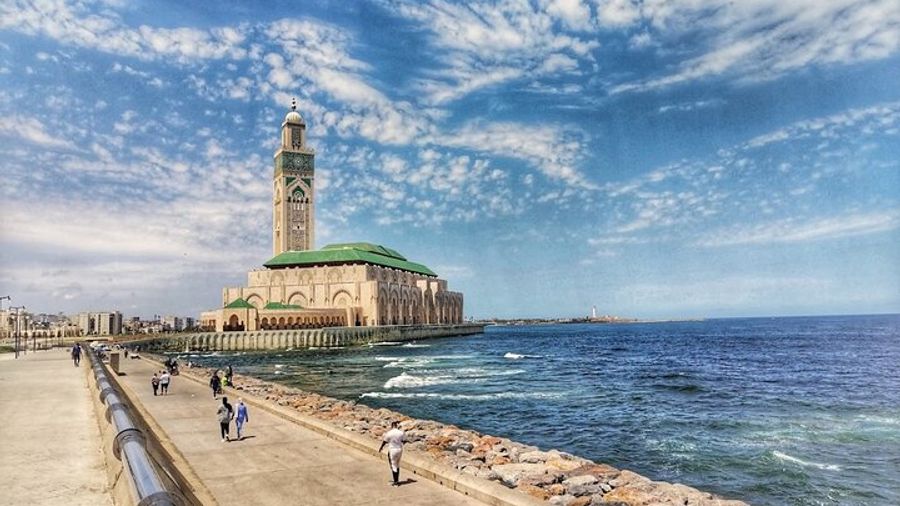 Casablanca Guided Private Tour with Hassan II Mosque Entrance