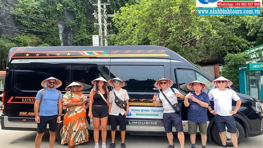 Hanoi Small-Group Day Tour to Hoa Lu, Tam Coc and Mua Cave