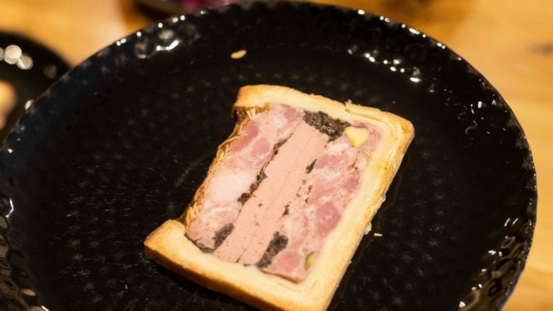 Paris: Notre-Dame and Latin Quarter Food Tour